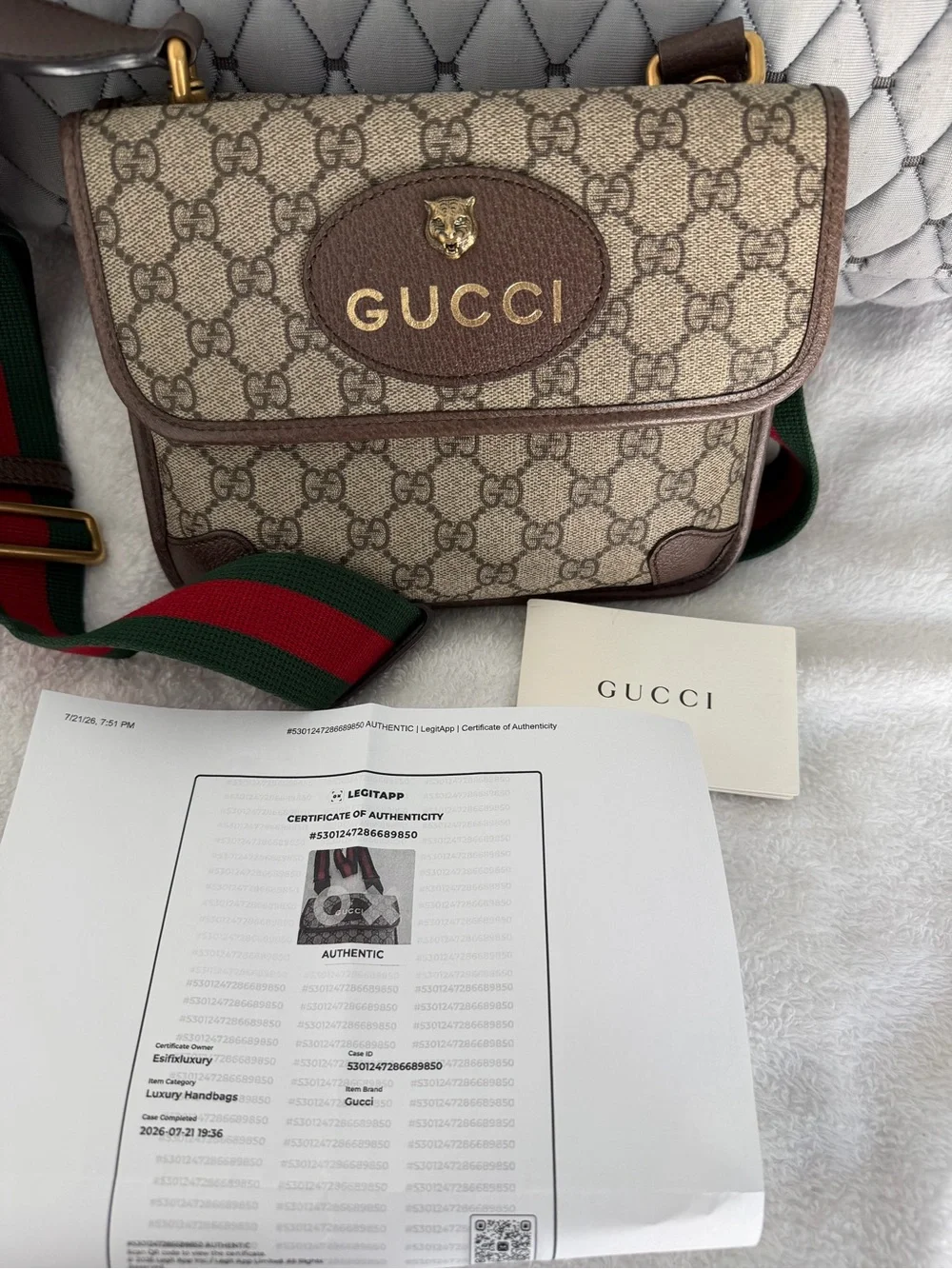 Gucci Neo Vintage GG Supreme Messenger Bag - w/ LegitApp COA